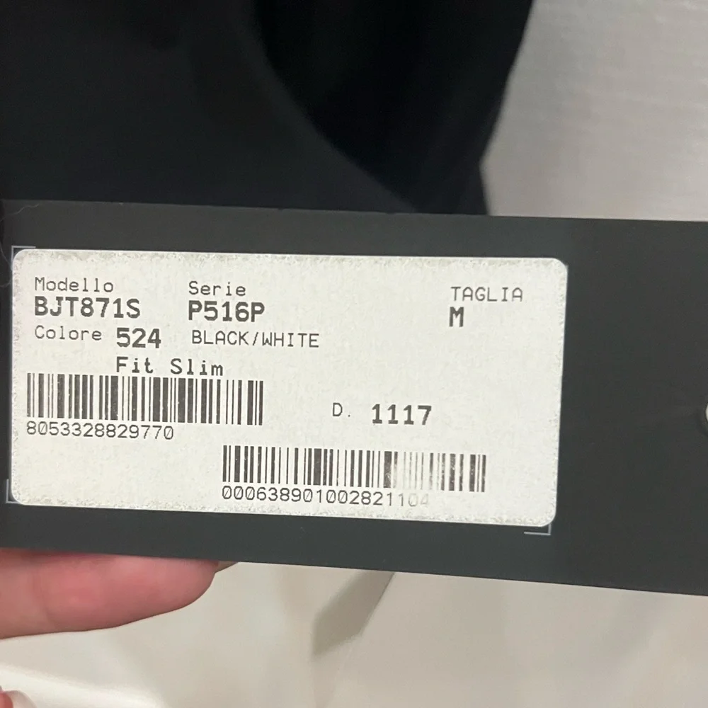 NWT - Neil Barrett Black Untitled T-Shirt - Picture 5 of 6